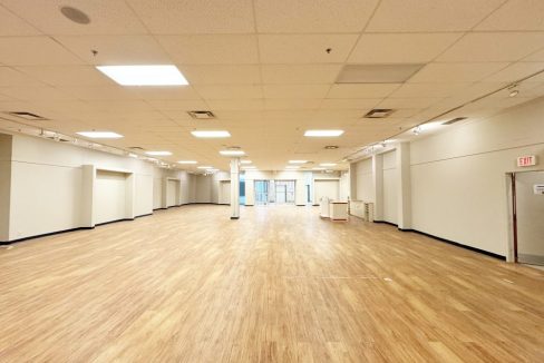 Wonderland Rd. S. 785, Unit J16 - 03a