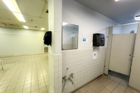 Wellington St. 1130 - 07a