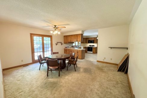 Gainsborough Rd. 1007 - 23a