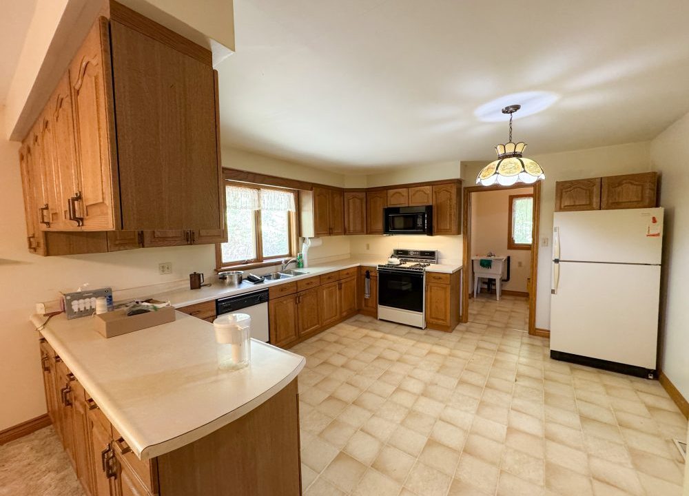 Gainsborough Rd. 1007 - 26a