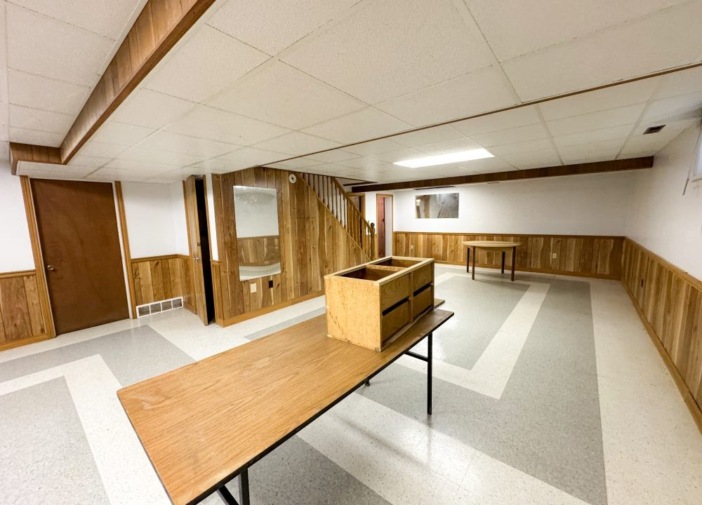 Gainsborough Rd. 1007 - 62a