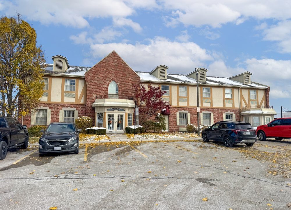 Wharncliffe Rd. S. 540 - 02a