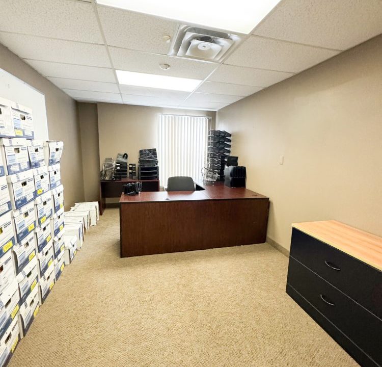 Wharncliffe Rd. S. 540, G1 - 02a