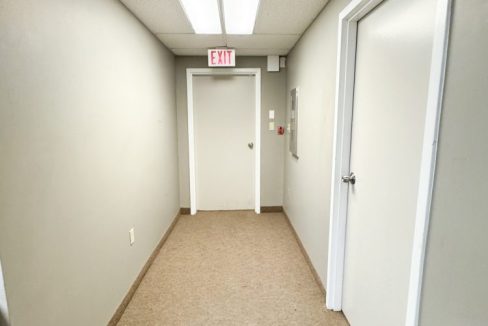 Wharncliffe Rd. S. 540, G1 - 03a