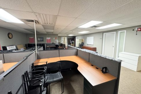 Wharncliffe Rd. S. 540, G1 - 09a