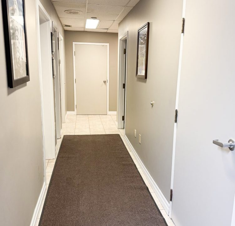 Wharncliffe Rd. S. 540, G1 & G2 Common Areas - 01a