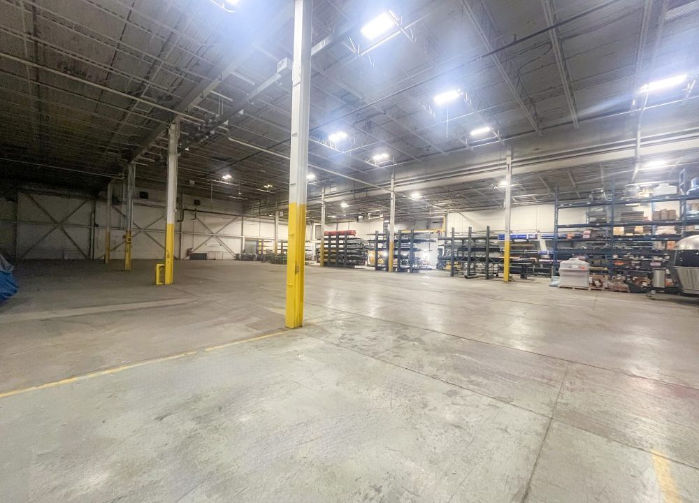 Adelaide St. S. 1020, Units 103B & 105 - 02a