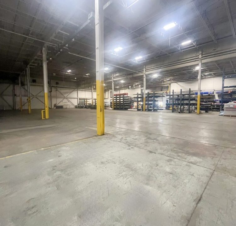 Adelaide St. S. 1020, Units 103B & 105 - 03a