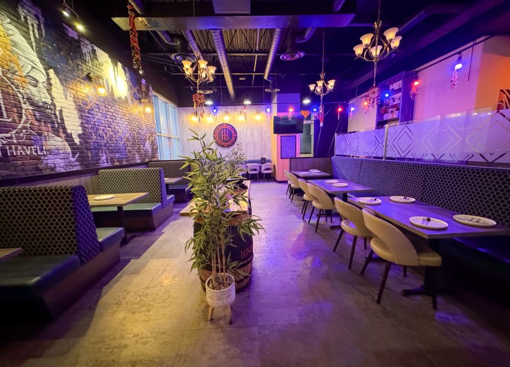 Wonderland Rd. S. 795 - 32a