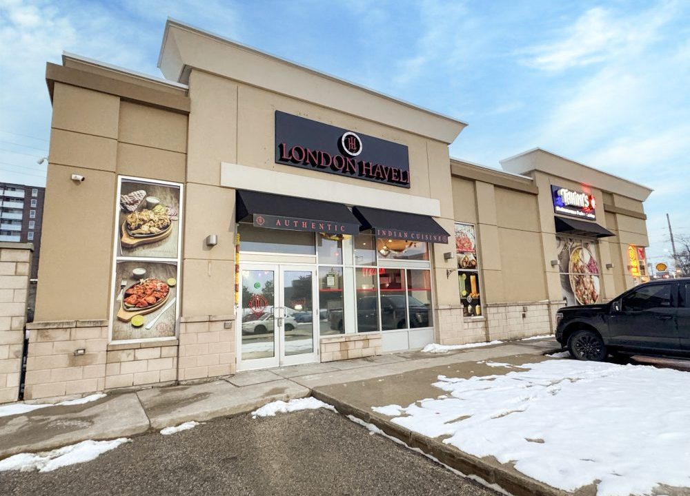 Wonderland Rd. S. 795 - 50a