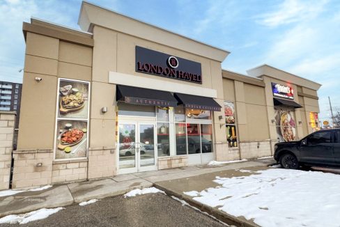 Wonderland Rd. S. 795 - 50a