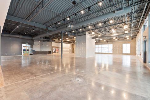 Hyde Park Rd. 1331 - 13a