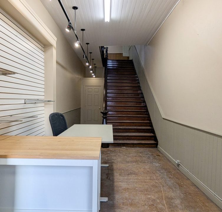 Main St. S. 39 - 01a