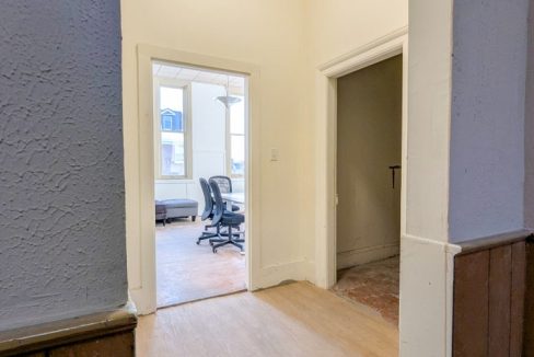 Main St. S. 39 - 06a