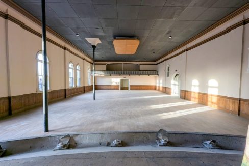 Main St. S. 39 - 13a