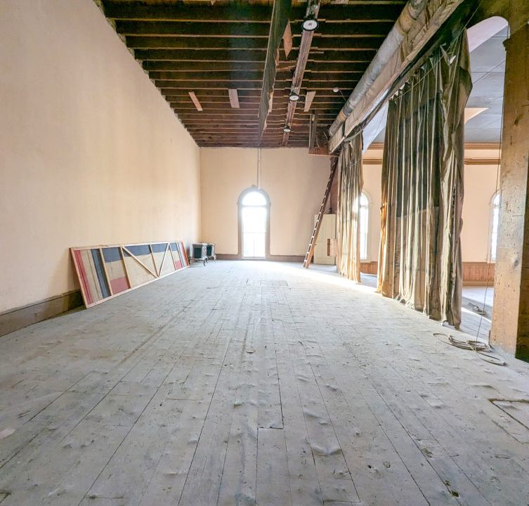 Main St. S. 39 - 14a