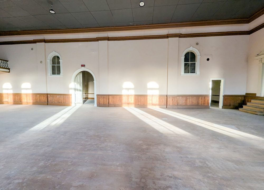 Main St. S. 39 - 18a