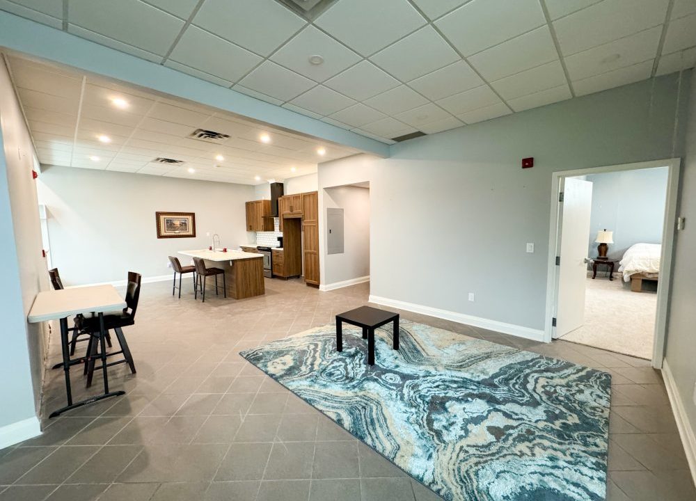 Adelaide St. N. 744 - 2nd Floor - 02a