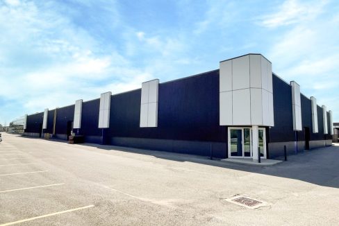 Adelaide St. S. 980 - 16a