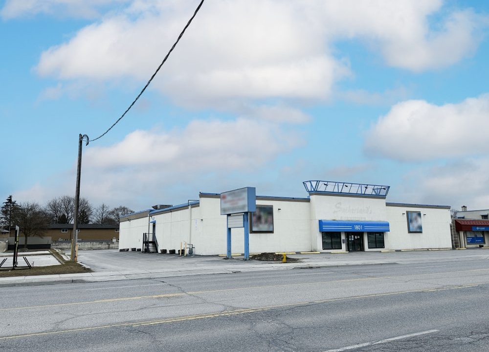 Dundas St. 1801 - 01a