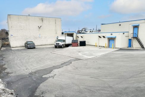 Dundas St. 1801 - 03a