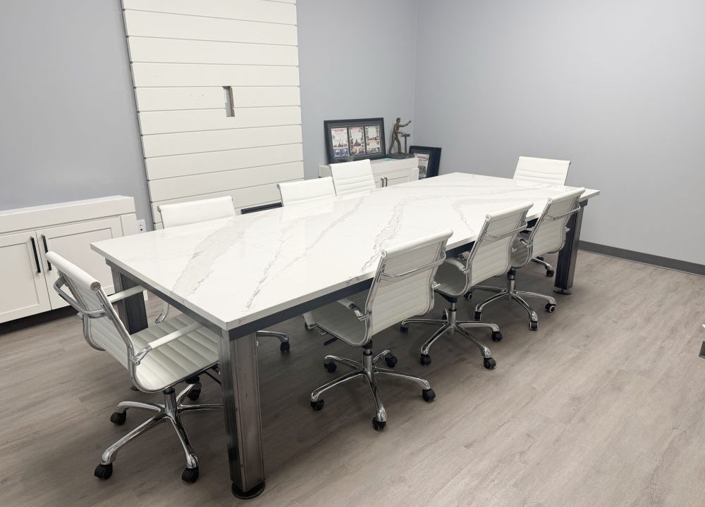 Dundas St. 1801 - 10a