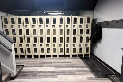 Dundas St. 1801 - 12a