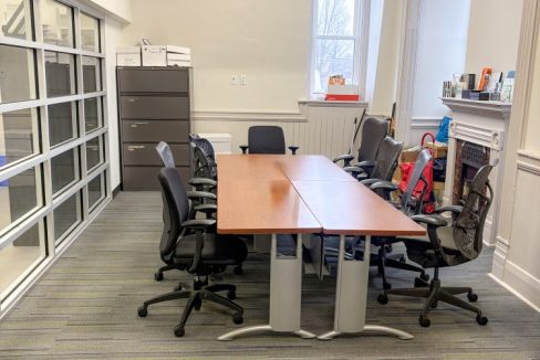 Queens Ave. 602 - 01a