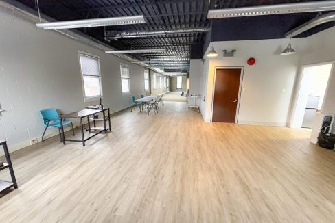 Queens Ave. 602 - 06a