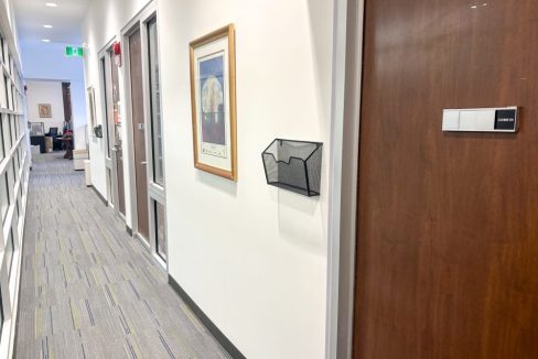 Queens Ave. 602 - 09a