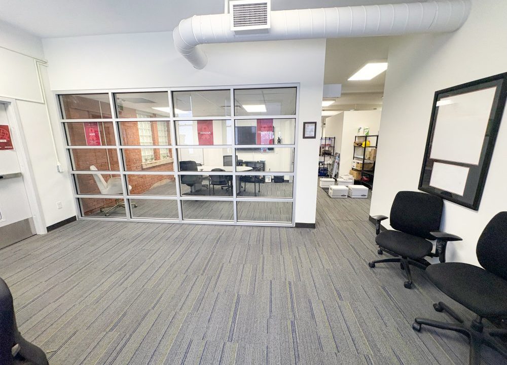 Queens Ave. 602 - 13a