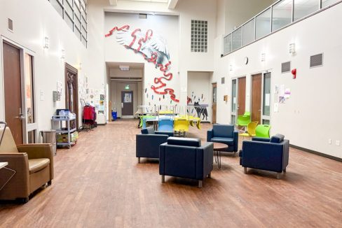 Queens Ave. 602 - 15a