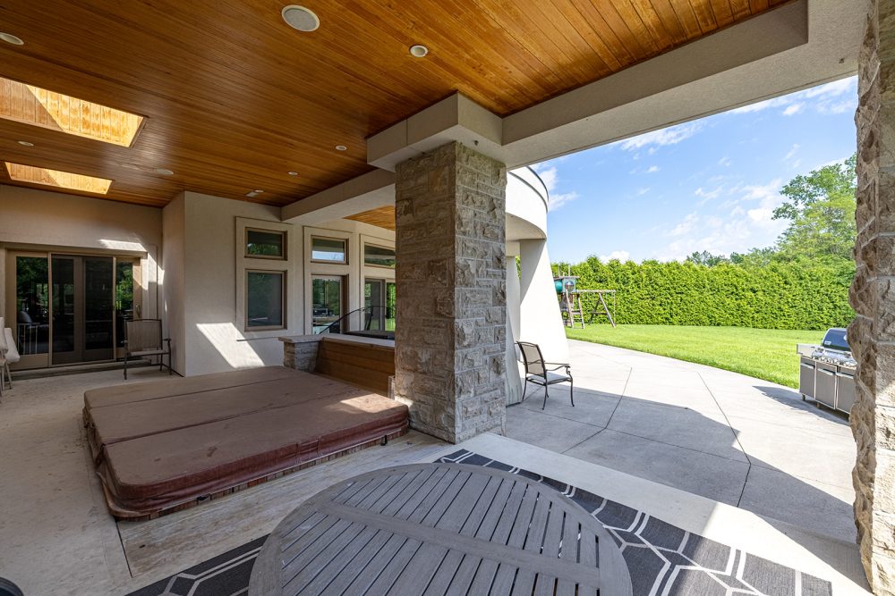 Sir Robert Pl. 60 - 07