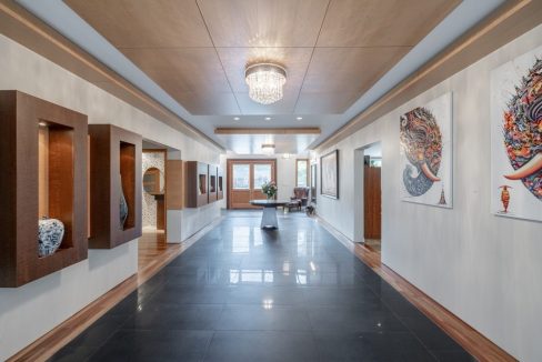 Sir Robert Pl. 60 - 22