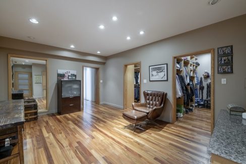 Sir Robert Pl. 60 - 29