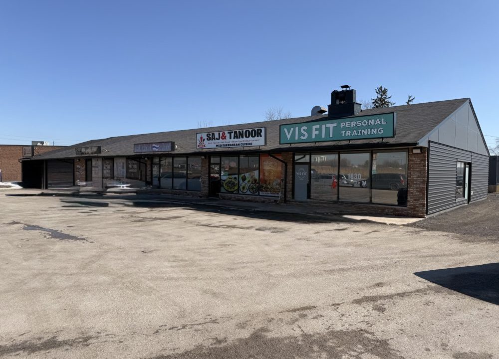 Wharncliffe Rd. S. 1830, Unit 4 - 01