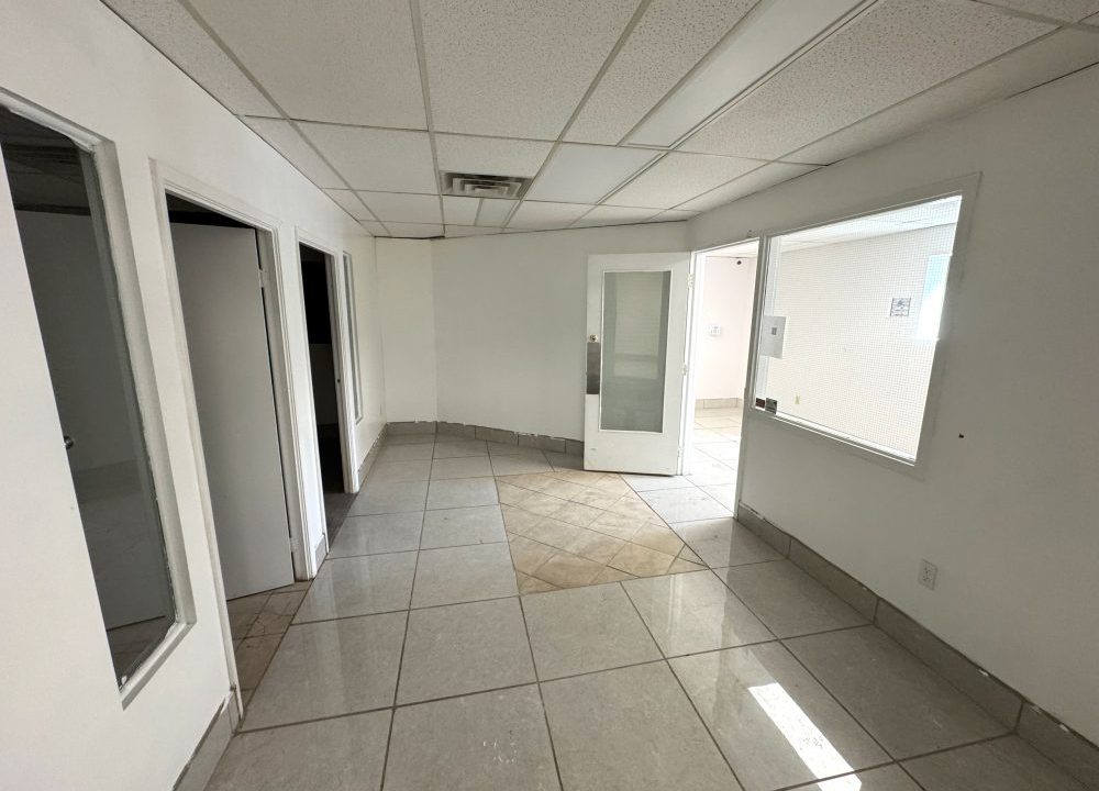 Mondamin St 41, Unit 8 - 01