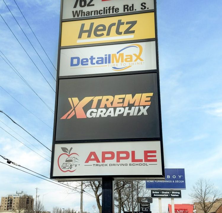 Wharncliffe Rd. S. 764 - 19a