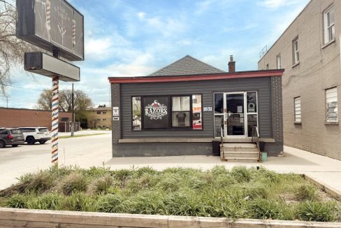 Dundas St. 1631 - 02a