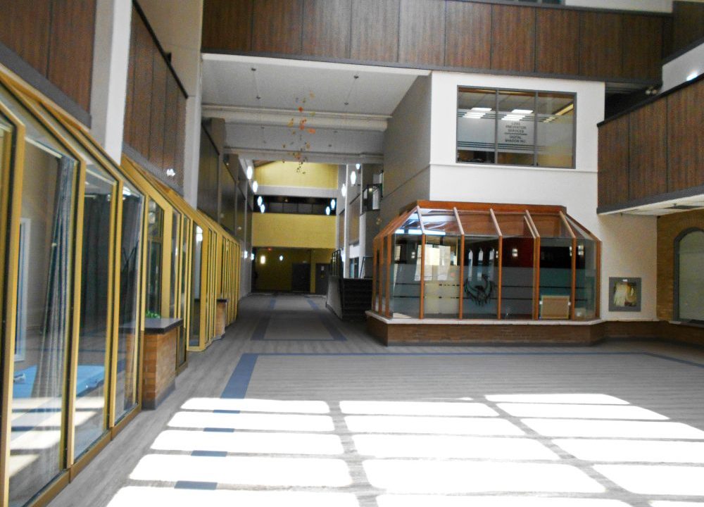 Dundas St. 379 - 01a