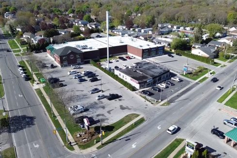 Lakeshore Rd. 1119 - 40