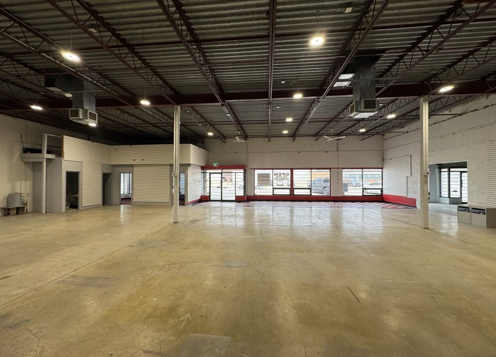 Oxford St. E. 1761, Unit 4 - 03