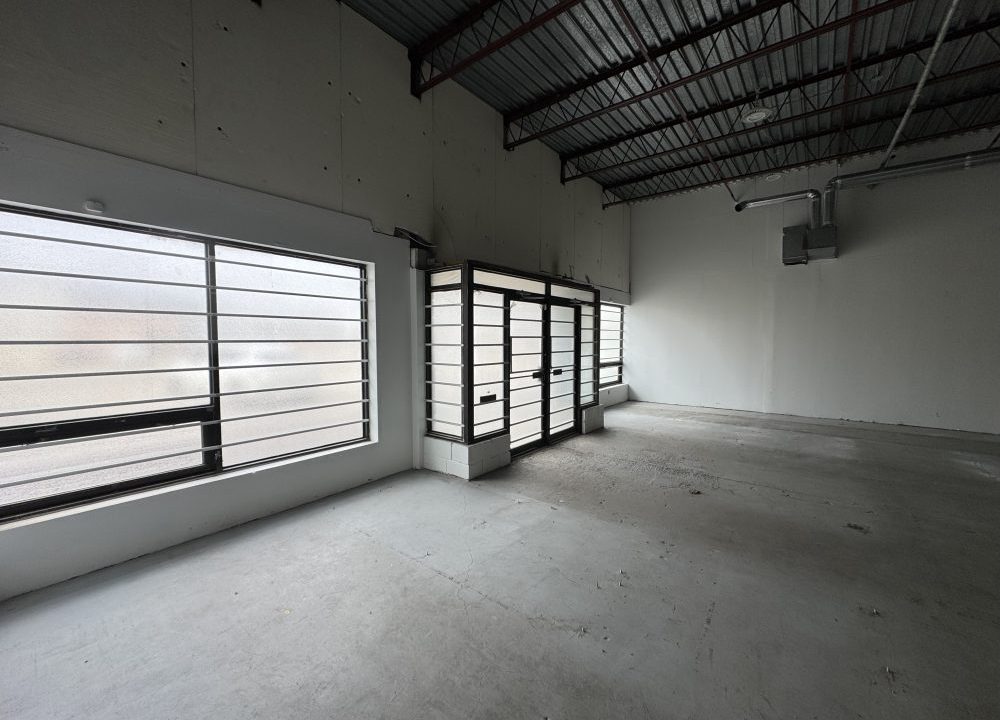 Oxford St. E. 1761, Unit 4 - 08