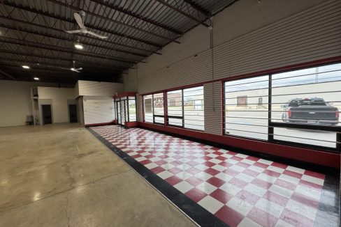 Oxford St. E. 1761, Unit 4 - 12