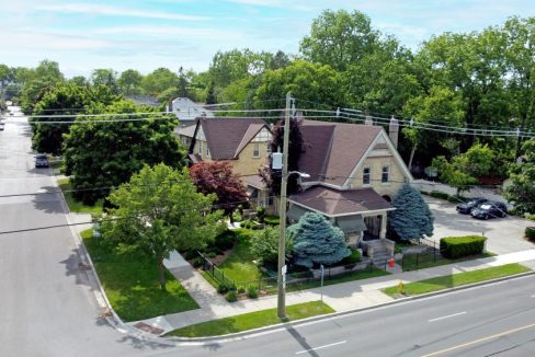 Dufferin Ave. 602 - 2a