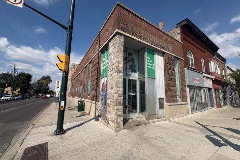 Dundas St. 608 - 3a