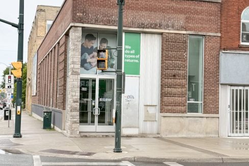 Dundas St. 608 - 7a