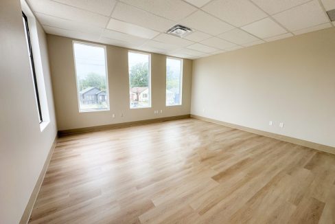 Wharncliffe Rd. S. 333 - 15a
