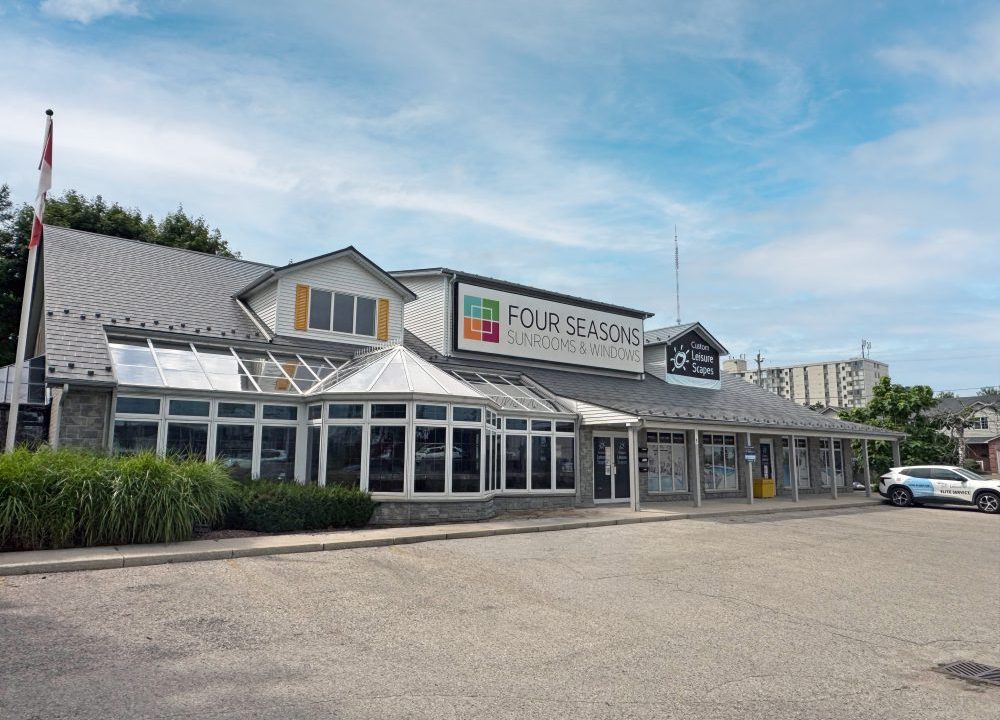Wharncliffe Rd. S. 775 - 010a