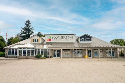 Wharncliffe Rd. S. 775 - 09a